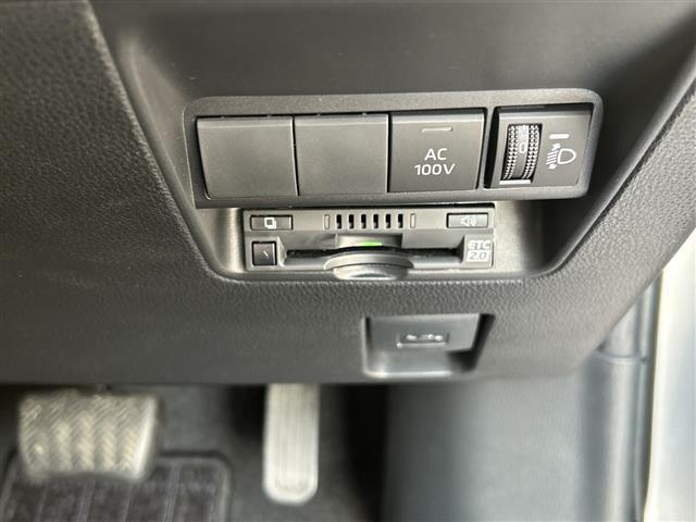 アクア Z ワンオーナー 純正ナビ 純正15インチAW 純正フロアマット 全方位カメラ アイドリングストップ ウィンカーミラー クルーズコントロール ETC 保証書 取扱説明書(9枚目)