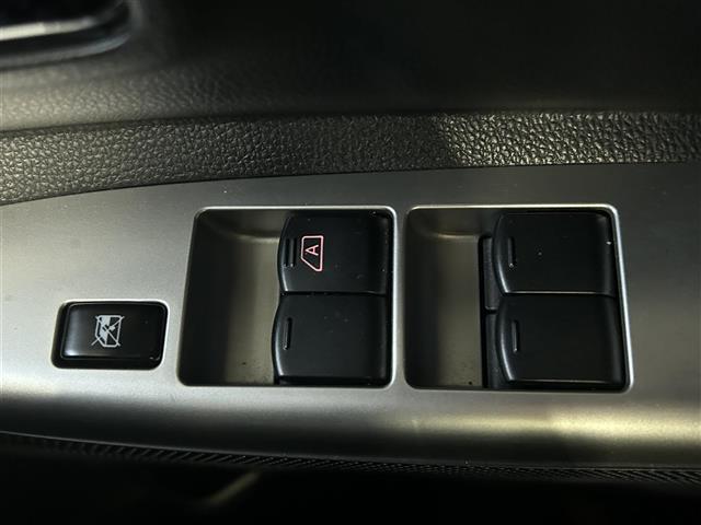 デイズルークス ハイウェイスター　Ｘ　純正ナビ／アラウンドビューモニター／フルセグＴＶ／エマージェンシーブレーキ／片側パワースライドドア／Ｂｌｕｅｔｏｏｔｈ／スマートキー／キセノンヘッドライト／サーキュレーター／アイドリングストップ（16枚目）