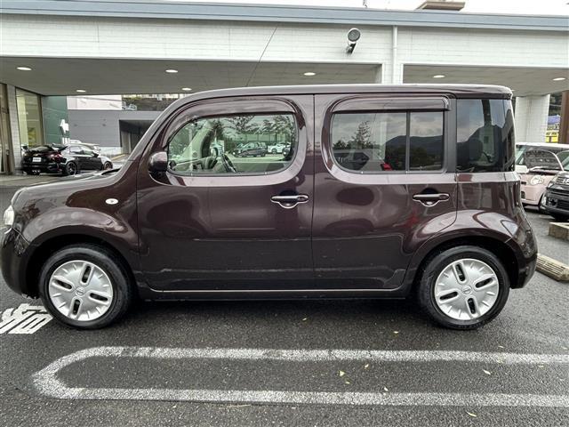 キューブ １５Ｘ　純正ナビ／フルセグＴＶ／ＥＴＣ／スマートキー／Ｂｌｕｅｔｏｏｔｈ／アイドリングストップ／電動格納ミラー／前後ドラレコ／プッシュスタート／ＡＣ（5枚目）