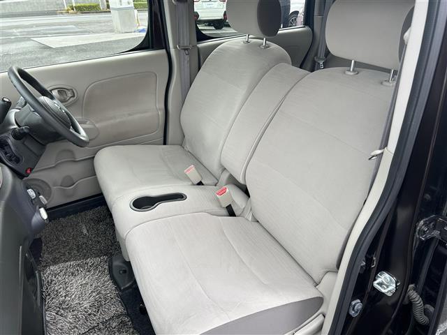 キューブ １５Ｘ　純正ナビ／フルセグＴＶ／ＥＴＣ／スマートキー／Ｂｌｕｅｔｏｏｔｈ／アイドリングストップ／電動格納ミラー／前後ドラレコ／プッシュスタート／ＡＣ（12枚目）