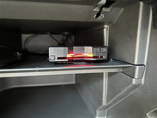 キューブ １５Ｘ　純正ナビ／フルセグＴＶ／ＥＴＣ／スマートキー／Ｂｌｕｅｔｏｏｔｈ／アイドリングストップ／電動格納ミラー／前後ドラレコ／プッシュスタート／ＡＣ（25枚目）