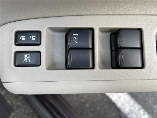 キューブ １５Ｘ　純正ナビ／フルセグＴＶ／ＥＴＣ／スマートキー／Ｂｌｕｅｔｏｏｔｈ／アイドリングストップ／電動格納ミラー／前後ドラレコ／プッシュスタート／ＡＣ（33枚目）