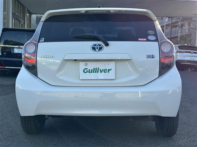 アクア Ｓ　純正ナビ／フルセグＴＶ／ＤＶＤ再生／ＥＴＣ／バックカメラ／Ｂｌｕｅｔｏｏｔｈ／ステアリングスイッチ／電格ミラー／スマートキー（7枚目）