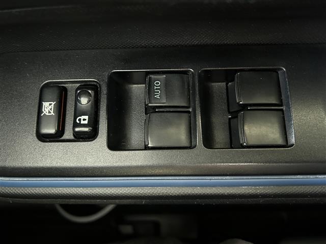 アクア Ｓ　純正ナビ／フルセグＴＶ／ＤＶＤ再生／ＥＴＣ／バックカメラ／Ｂｌｕｅｔｏｏｔｈ／ステアリングスイッチ／電格ミラー／スマートキー（15枚目）