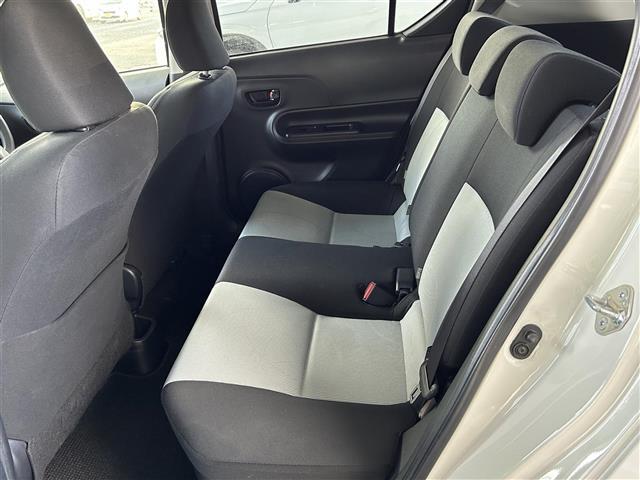 アクア Ｓ　純正ナビ／フルセグＴＶ／ＤＶＤ再生／ＥＴＣ／バックカメラ／Ｂｌｕｅｔｏｏｔｈ／ステアリングスイッチ／電格ミラー／スマートキー（25枚目）