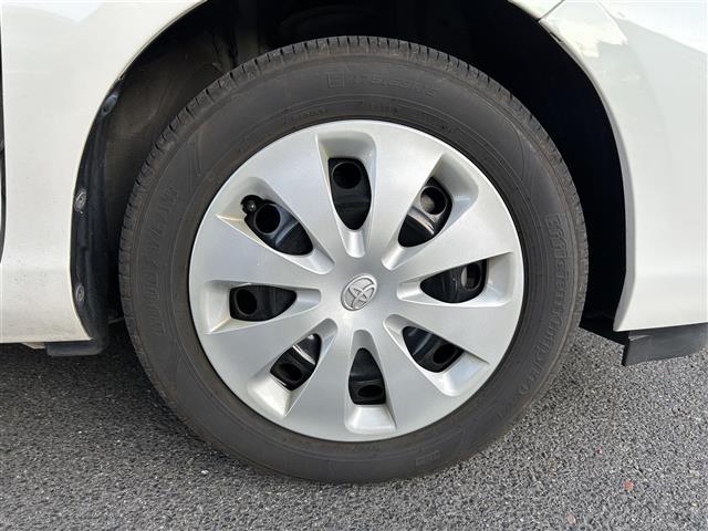 アクア Ｓ　純正ナビ／フルセグＴＶ／ＤＶＤ再生／ＥＴＣ／バックカメラ／Ｂｌｕｅｔｏｏｔｈ／ステアリングスイッチ／電格ミラー／スマートキー（27枚目）