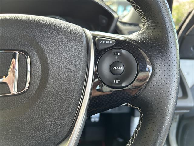 S660 αブルーノレザーエディション ワンオーナー/純正ディスプレイオーディオ(AM、FM、ハンズフリー)/バックカメラ/プッシュスタート/6MT/HDMI/革巻きステアリング/ステアリングリモコン/電動調整ミラー/クルーズコントロール(15枚目)