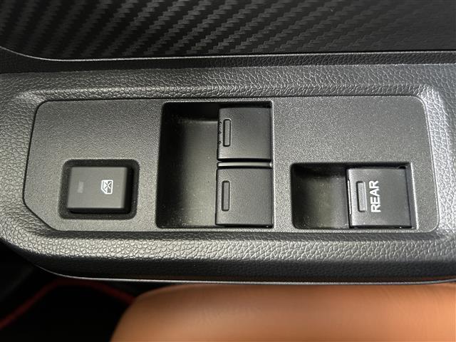 S660 αブルーノレザーエディション ワンオーナー/純正ディスプレイオーディオ(AM、FM、ハンズフリー)/バックカメラ/プッシュスタート/6MT/HDMI/革巻きステアリング/ステアリングリモコン/電動調整ミラー/クルーズコントロール(19枚目)