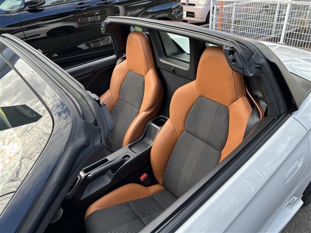 S660 αブルーノレザーエディション ワンオーナー/純正ディスプレイオーディオ(AM、FM、ハンズフリー)/バックカメラ/プッシュスタート/6MT/HDMI/革巻きステアリング/ステアリングリモコン/電動調整ミラー/クルーズコントロール(35枚目)