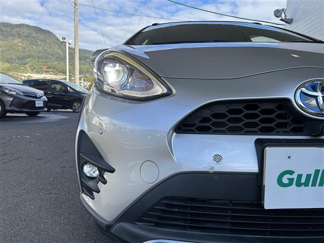 アクア クロスオーバー　純正ＳＤナビ／衝突軽減ブレーキ／前方ドライブレコーダー／全方位カメラ／ステアリングスイッチ／純正フロアマット／ハーフレザーシート／ＬＤＡ／ドアバイザー／オートライト／ＥＴＣ（34枚目）