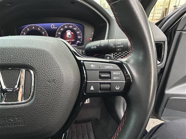シビック ＥＸ　☆純正ナビ付ディスプレイオーディオ（ＡＭ／ＦＭ／ＴＶ）☆ブルートゥース☆クルーズコントロール追従あり☆レーンキープアシスト☆衝突軽減ブレーキ☆電子パーキングブレーキ☆ブレーキホールド（14枚目）