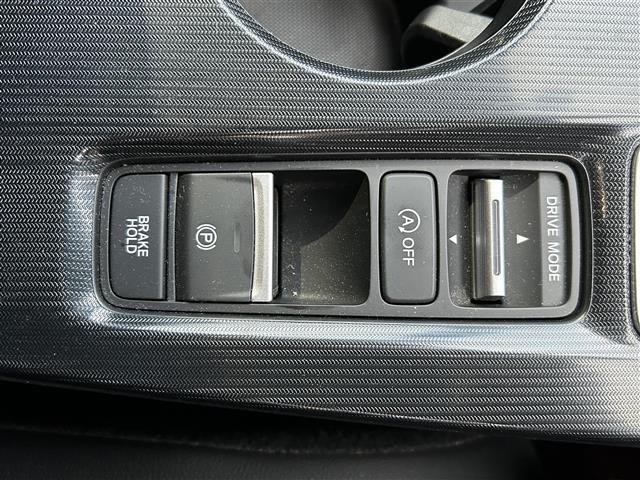 シビック ＥＸ　☆純正ナビ付ディスプレイオーディオ（ＡＭ／ＦＭ／ＴＶ）☆ブルートゥース☆クルーズコントロール追従あり☆レーンキープアシスト☆衝突軽減ブレーキ☆電子パーキングブレーキ☆ブレーキホールド（18枚目）