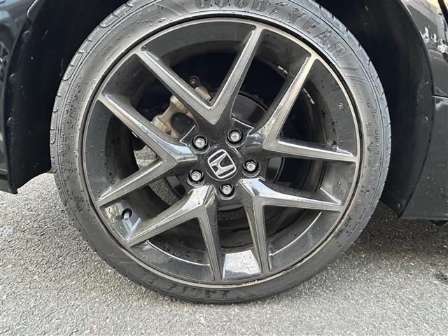 シビック ＥＸ　☆純正ナビ付ディスプレイオーディオ（ＡＭ／ＦＭ／ＴＶ）☆ブルートゥース☆クルーズコントロール追従あり☆レーンキープアシスト☆衝突軽減ブレーキ☆電子パーキングブレーキ☆ブレーキホールド（28枚目）