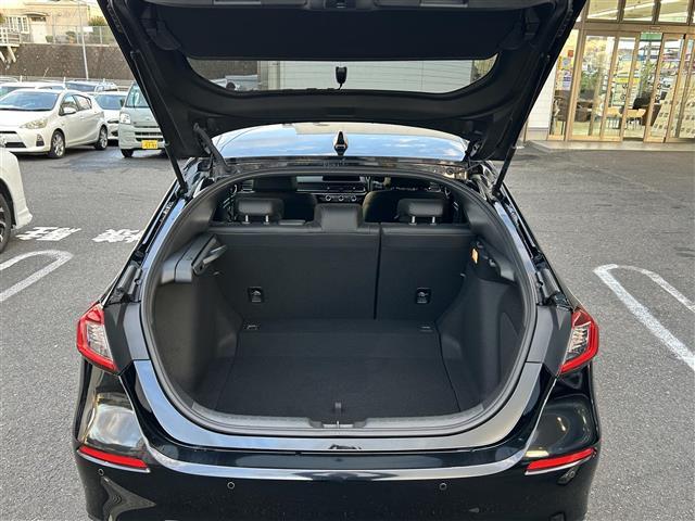 シビック ＥＸ　☆純正ナビ付ディスプレイオーディオ（ＡＭ／ＦＭ／ＴＶ）☆ブルートゥース☆クルーズコントロール追従あり☆レーンキープアシスト☆衝突軽減ブレーキ☆電子パーキングブレーキ☆ブレーキホールド（32枚目）