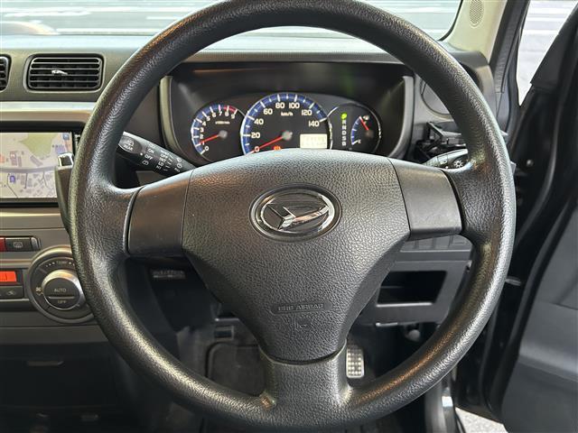 ムーヴコンテ カスタム X 純正ナビ(AM/FM/CD/DVD)/AAC/純正フロアマット/純正アルミホイール/ドアバイザー/電動格納ウィンカーミラー/ABS/イモビライザー/スマートキー/取扱説明書/保証書(11枚目)