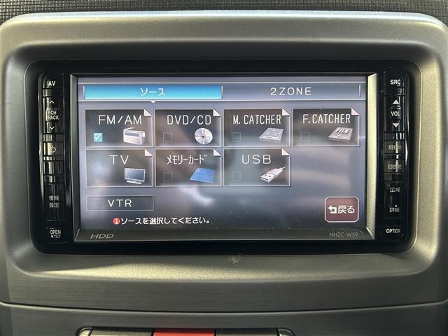 ムーヴコンテ カスタム X 純正ナビ(AM/FM/CD/DVD)/AAC/純正フロアマット/純正アルミホイール/ドアバイザー/電動格納ウィンカーミラー/ABS/イモビライザー/スマートキー/取扱説明書/保証書(17枚目)