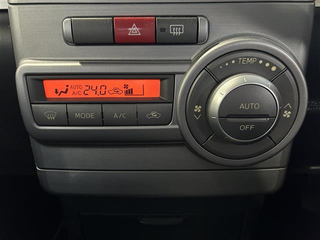 ムーヴコンテ カスタム X 純正ナビ(AM/FM/CD/DVD)/AAC/純正フロアマット/純正アルミホイール/ドアバイザー/電動格納ウィンカーミラー/ABS/イモビライザー/スマートキー/取扱説明書/保証書(18枚目)