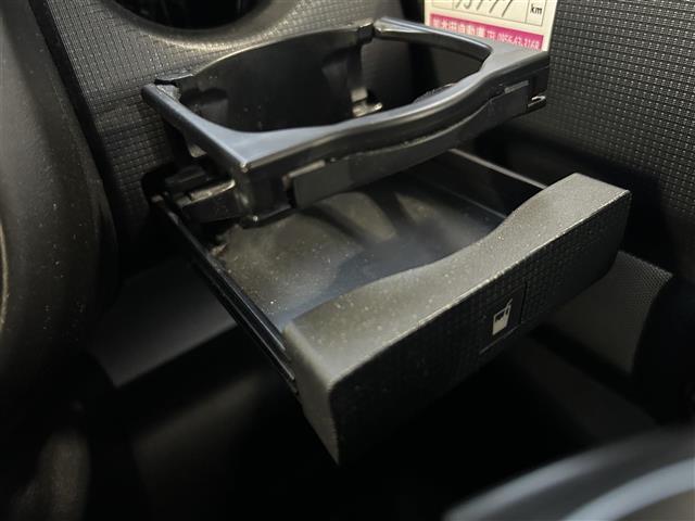 ムーヴコンテ カスタム X 純正ナビ(AM/FM/CD/DVD)/AAC/純正フロアマット/純正アルミホイール/ドアバイザー/電動格納ウィンカーミラー/ABS/イモビライザー/スマートキー/取扱説明書/保証書(22枚目)