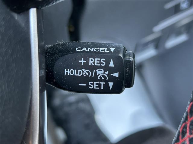 ハイラックス Ｚ　ＧＲスポーツ　純正ナビ／全方位モニター／ワンオーナー／パドルシフト／クルーズコントロール／Ｄ席パワーシート／ステアリングスイッチ／スマートキー／プッシュスタート／ＥＴＣ／全席オートパワーウィンドウ／４ＷＤ（10枚目）