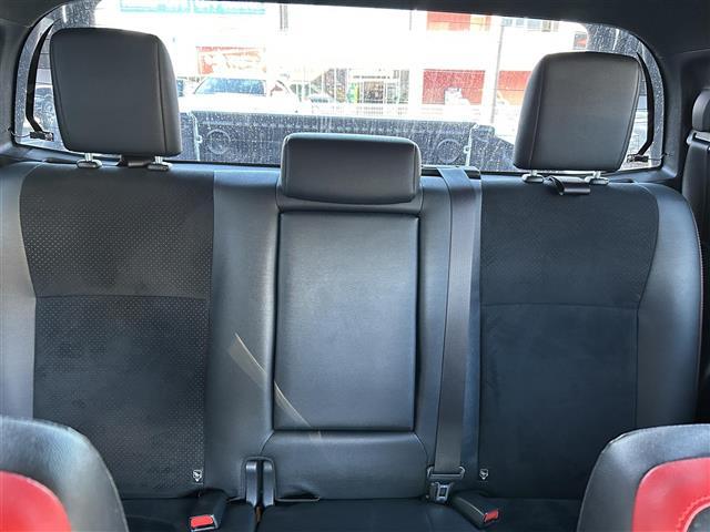 ハイラックス Ｚ　ＧＲスポーツ　純正ナビ／全方位モニター／ワンオーナー／パドルシフト／クルーズコントロール／Ｄ席パワーシート／ステアリングスイッチ／スマートキー／プッシュスタート／ＥＴＣ／全席オートパワーウィンドウ／４ＷＤ（11枚目）