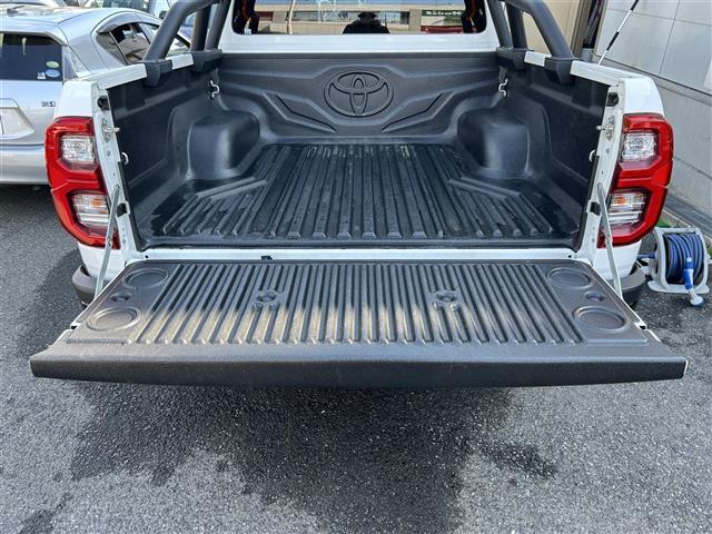 ハイラックス Ｚ　ＧＲスポーツ　純正ナビ／全方位モニター／ワンオーナー／パドルシフト／クルーズコントロール／Ｄ席パワーシート／ステアリングスイッチ／スマートキー／プッシュスタート／ＥＴＣ／全席オートパワーウィンドウ／４ＷＤ（32枚目）