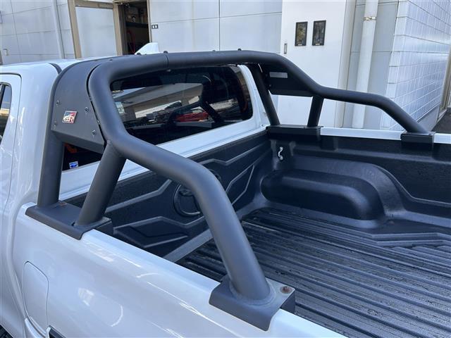ハイラックス Ｚ　ＧＲスポーツ　純正ナビ／全方位モニター／ワンオーナー／パドルシフト／クルーズコントロール／Ｄ席パワーシート／ステアリングスイッチ／スマートキー／プッシュスタート／ＥＴＣ／全席オートパワーウィンドウ／４ＷＤ（33枚目）