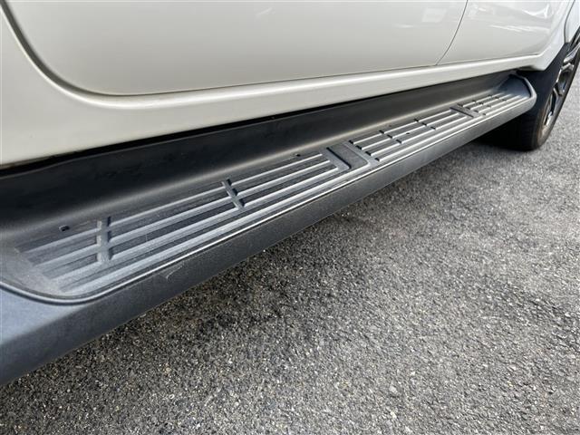 ハイラックス Ｚ　ＧＲスポーツ　純正ナビ／全方位モニター／ワンオーナー／パドルシフト／クルーズコントロール／Ｄ席パワーシート／ステアリングスイッチ／スマートキー／プッシュスタート／ＥＴＣ／全席オートパワーウィンドウ／４ＷＤ（37枚目）