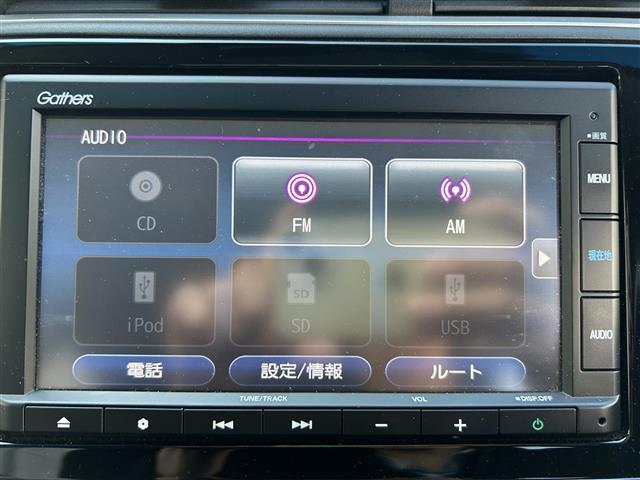 シャトル ハイブリッド　ホンダセンシング　純正ナビ／Ｂカメラ／ドラレコ／クルコン／ＥＴＣ／Ｐスタート／スマートキー／純正フロアマット／ＡＢＳ／ＬＫＡＳ／ＣＭＢＳ／ＶＳＡ／路外逸脱抑制機能／光軸調整ダイヤル／ＳＲＳエアバッグ／ＩＳＯＦＩＸ（14枚目）