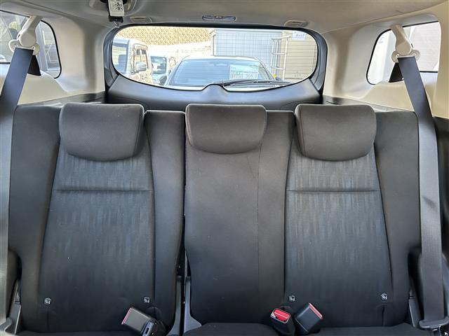 シャトル ハイブリッド　ホンダセンシング　純正ナビ／Ｂカメラ／ドラレコ／クルコン／ＥＴＣ／Ｐスタート／スマートキー／純正フロアマット／ＡＢＳ／ＬＫＡＳ／ＣＭＢＳ／ＶＳＡ／路外逸脱抑制機能／光軸調整ダイヤル／ＳＲＳエアバッグ／ＩＳＯＦＩＸ（23枚目）