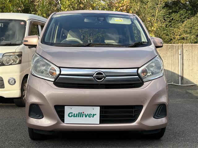 デイズ X ワンオーナー/純正ナビ(BT/フルセグTV/CD)/アラウンドビューモニター/エマージェンシーブレーキ/ETC/スマートキー/プッシュスタート/ステアリングスイッチ/Aストップ(3枚目)