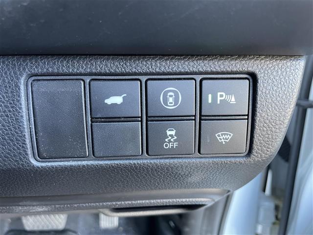 ヴェゼル e:HEV Z メーカーナビ(フルセグTV/AM/FM/BT/APcar/AndAut)/バックカメラ/BSM/ETC/電動リアゲート/クルコン/パドルシフト/DNシートヒーター/ハーフレザー調シートカバー(19枚目)