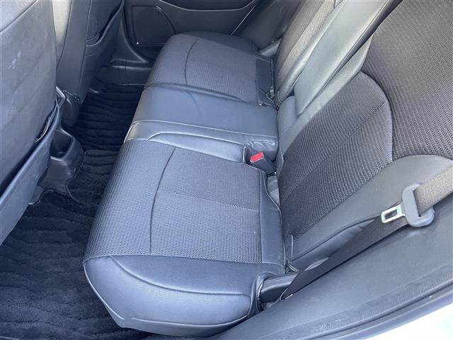 ヴェゼル e:HEV Z メーカーナビ(フルセグTV/AM/FM/BT/APcar/AndAut)/バックカメラ/BSM/ETC/電動リアゲート/クルコン/パドルシフト/DNシートヒーター/ハーフレザー調シートカバー(35枚目)