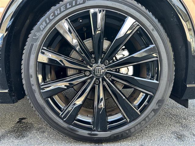 クラウンスポーツ Z ワンオーナー/純正DA(FM/AM/BT/フルセグTV/Mira Cast)/ガラスルーフ/ビルトインETC/ステアリングヒーター/DN席シートヒーター/DN席エアシート/クルコン/パワーバックドア(41枚目)