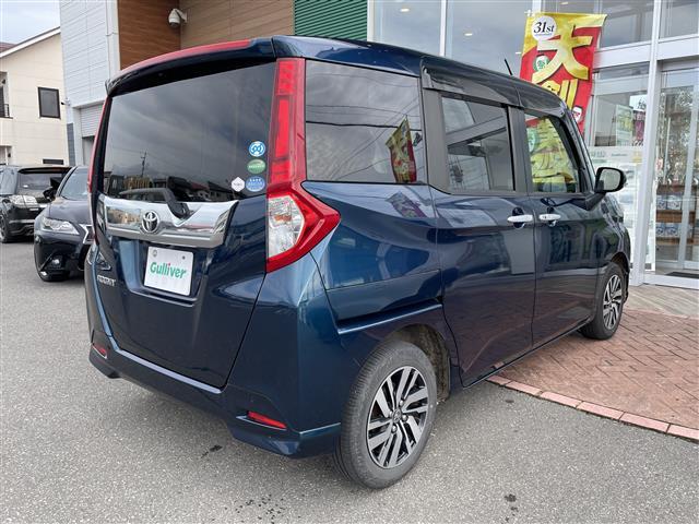 ルーミー カスタムＧ　４ＷＤ／ワンオーナー／純正ＳＤナビ（ＡＭ／ＦＭ／ＣＤ／ＳＤ／ＢＴ）／ワンセグ（走行中視聴不可）／バックカメラ／アイドリングストップ／ウィンカーミラー／ドアバイザー／パワースライドドア／ＥＴＣ／フォグ（15枚目）