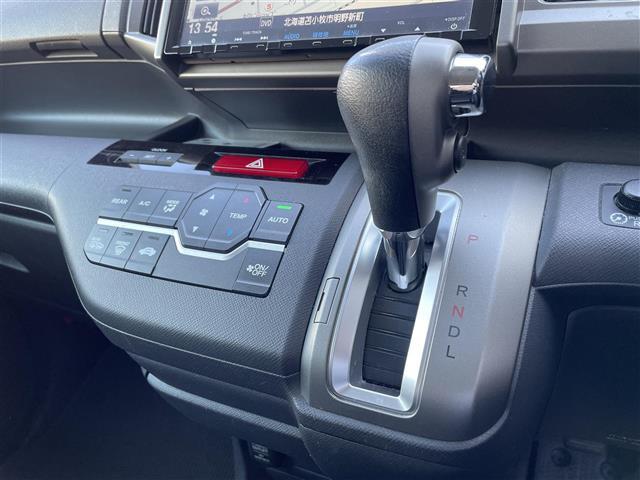 ステップワゴン Ｇ　Ｅセレクション　ワンオーナー／４ＷＤ／寒冷地仕様／純正ナビ／フルセグ／バックカメラ／アイドリングストップ／ウィンカーミラー／スペアキー／社外エンジンスターター／クルーズコントロール／純正フロアマット／ＥＴＣ／冬タイヤ（5枚目）