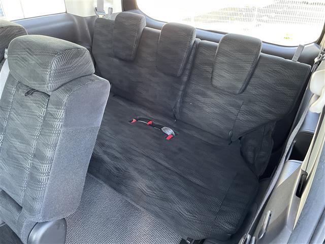ステップワゴン Ｇ　Ｅセレクション　ワンオーナー／４ＷＤ／寒冷地仕様／純正ナビ／フルセグ／バックカメラ／アイドリングストップ／ウィンカーミラー／スペアキー／社外エンジンスターター／クルーズコントロール／純正フロアマット／ＥＴＣ／冬タイヤ（30枚目）