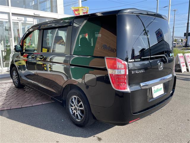 ステップワゴン Ｇ　Ｅセレクション　ワンオーナー／４ＷＤ／寒冷地仕様／純正ナビ／フルセグ／バックカメラ／アイドリングストップ／ウィンカーミラー／スペアキー／社外エンジンスターター／クルーズコントロール／純正フロアマット／ＥＴＣ／冬タイヤ（43枚目）