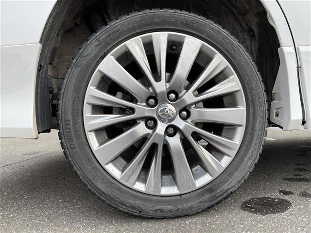 ノア S-G 4WD/純正ナビ(AM/FM/BT)/フルセグ(走行中視聴不可)/ステアリングリモコン/クルーズコントロール(追従走行あり)/全方位モニター/前席シートヒーター/ドライブレコーダー/(17枚目)