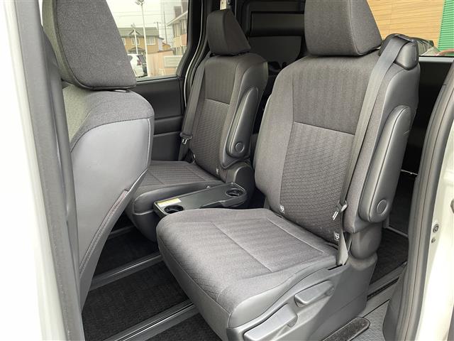 ノア S-G 4WD/純正ナビ(AM/FM/BT)/フルセグ(走行中視聴不可)/ステアリングリモコン/クルーズコントロール(追従走行あり)/全方位モニター/前席シートヒーター/ドライブレコーダー/(29枚目)