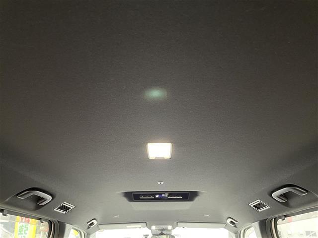 ノア S-G 4WD/純正ナビ(AM/FM/BT)/フルセグ(走行中視聴不可)/ステアリングリモコン/クルーズコントロール(追従走行あり)/全方位モニター/前席シートヒーター/ドライブレコーダー/(33枚目)