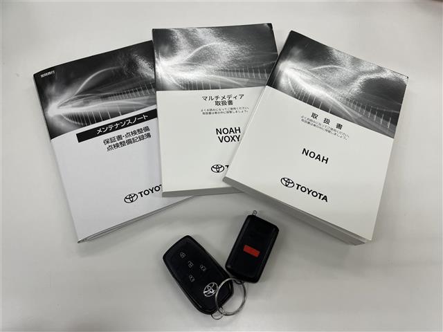 ノア S-G 4WD/純正ナビ(AM/FM/BT)/フルセグ(走行中視聴不可)/ステアリングリモコン/クルーズコントロール(追従走行あり)/全方位モニター/前席シートヒーター/ドライブレコーダー/(38枚目)