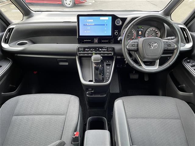 ノア S-G 4WD/純正ナビ(AM/FM/BT)/フルセグ(走行中視聴不可)/ステアリングリモコン/クルーズコントロール(追従走行あり)/全方位モニター/前席シートヒーター/ドライブレコーダー/(42枚目)