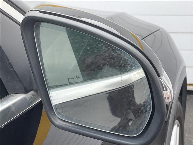 ＧＬＣ ＧＬＣ２２０ｄ　４マチックスポーツ（本革仕様）　レザーシート　ＨＵＤ　ブルメスター　ＳＲ　ＡＣＣ　ＤＴＶ　コーナーセンサー　アラウンドビュー（13枚目）