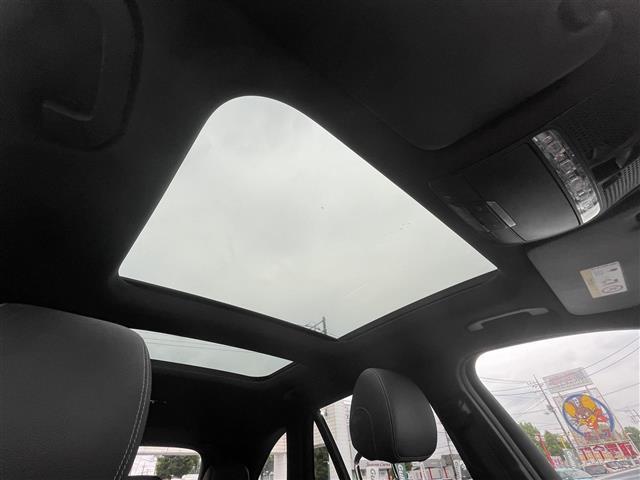 ＧＬＣ ＧＬＣ２２０ｄ　４マチックスポーツ（本革仕様）　レザーシート　ＨＵＤ　ブルメスター　ＳＲ　ＡＣＣ　ＤＴＶ　コーナーセンサー　アラウンドビュー（35枚目）