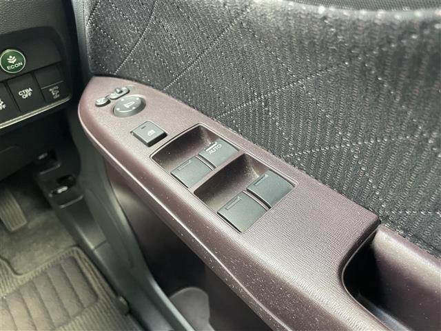 N-ONE プレミアム 社外ナビ シートヒーター バックカメラ 純正アルミ(10枚目)