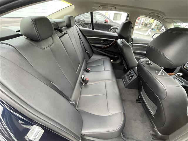３シリーズ ３２０ｄ　ラグジュアリー　ディーゼル　ナビ　バックカメラ（36枚目）
