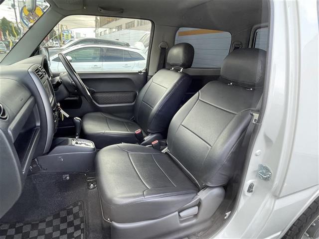 AZオフロード XC 4WD ホワイトレタータイヤ(22枚目)