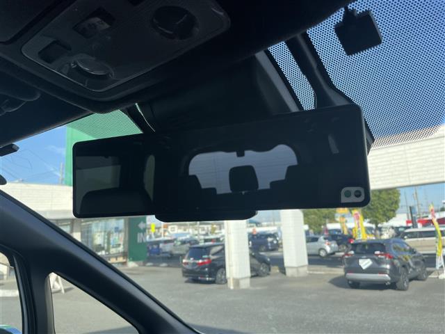 ヴォクシー ハイブリッドＺＳ　煌ＩＩ　純正ナビ　後席モニター　Ｂカメラ　シートヒーター　ドラレコ　クルコン　純正アルミ（14枚目）