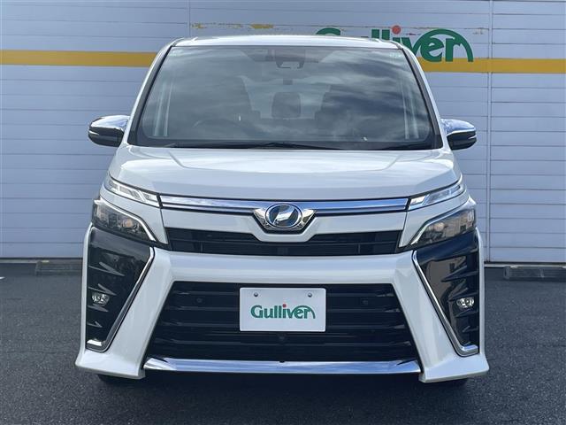 ヴォクシー ハイブリッドＺＳ　煌ＩＩ　純正ナビ　後席モニター　Ｂカメラ　シートヒーター　ドラレコ　クルコン　純正アルミ（20枚目）