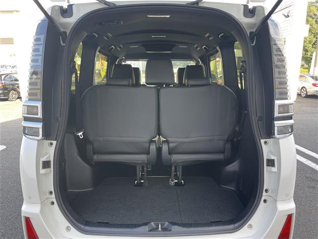 ヴォクシー ハイブリッドＺＳ　煌ＩＩ　純正ナビ　後席モニター　Ｂカメラ　シートヒーター　ドラレコ　クルコン　純正アルミ（36枚目）